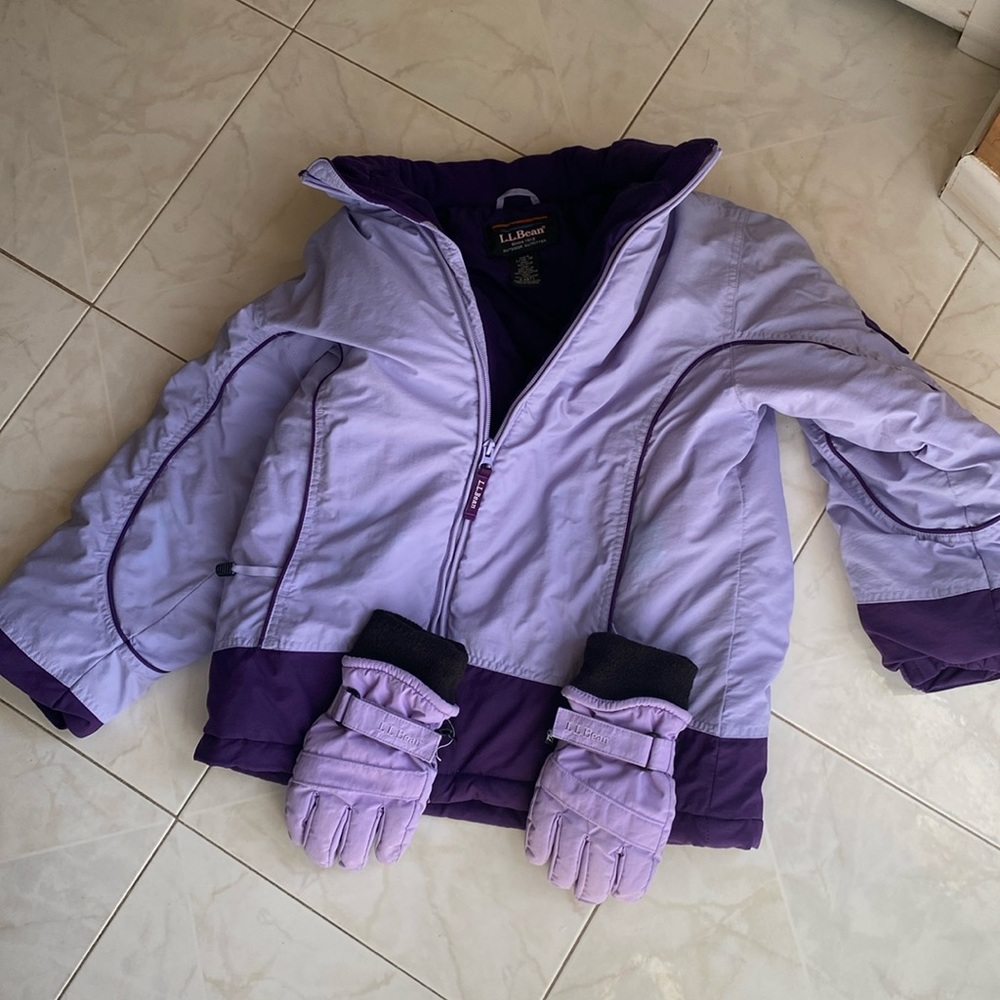 Girls Lands End ski jacket with gloves size L 14/16